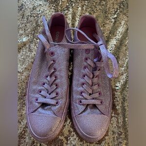 Brand New Glitter Converse